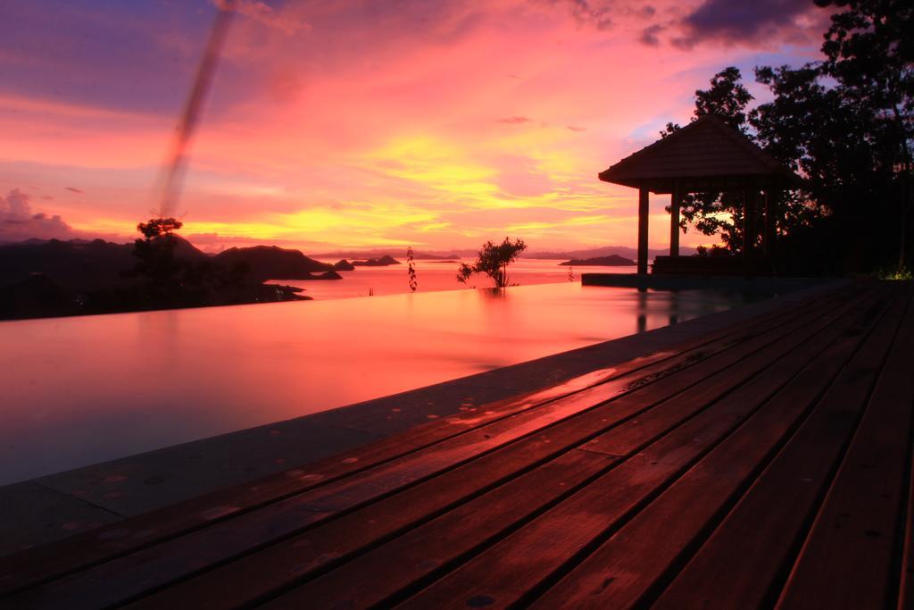 Villa Domanik Labuan Bajo Exterior photo